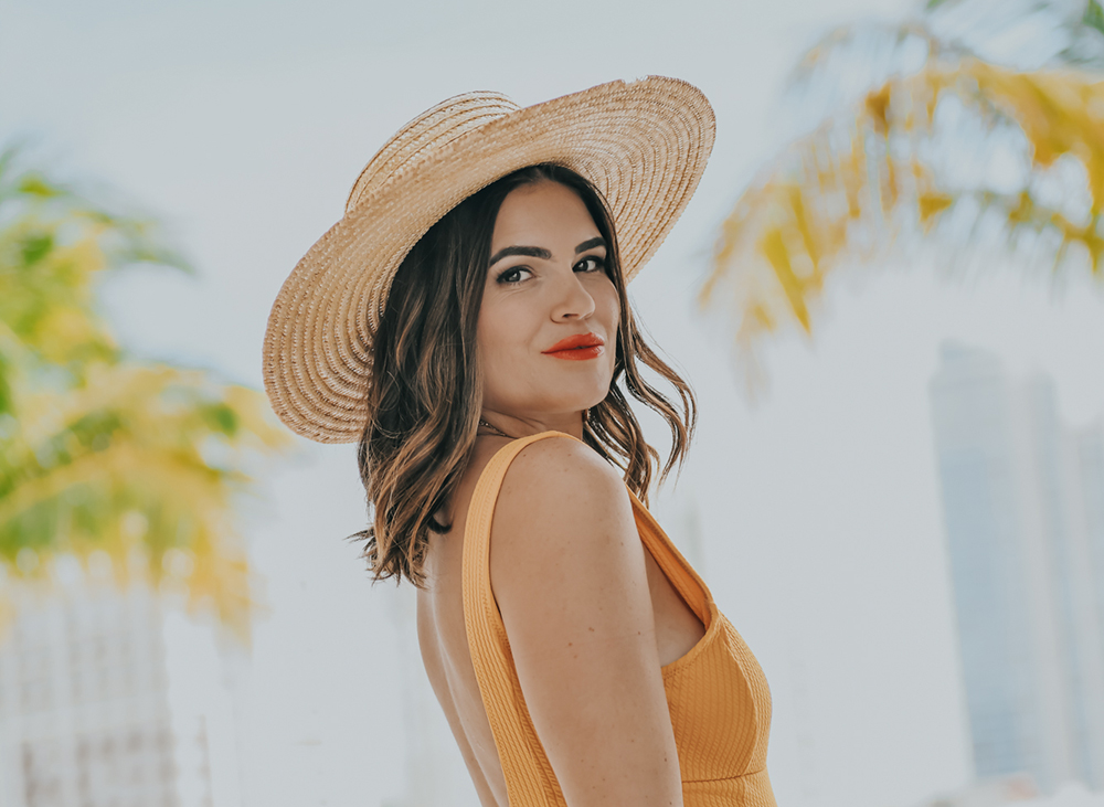 A CELEBRITY TUMMY TUCK