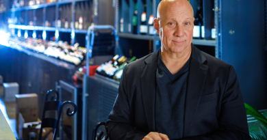 The Wolfe of Miracle Mile 